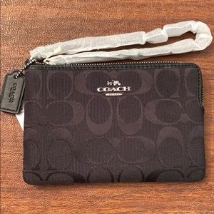 NWT: Coach signature black wristlet-small